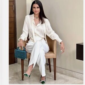 Zara White Women's Pants with Gold Chain Detail